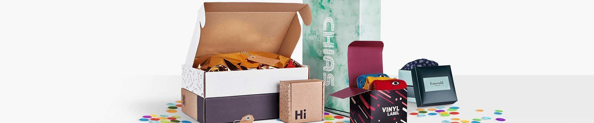 偉華印刷公司專注為客戶開發( ODM & OEM )優質的包裝禮盒